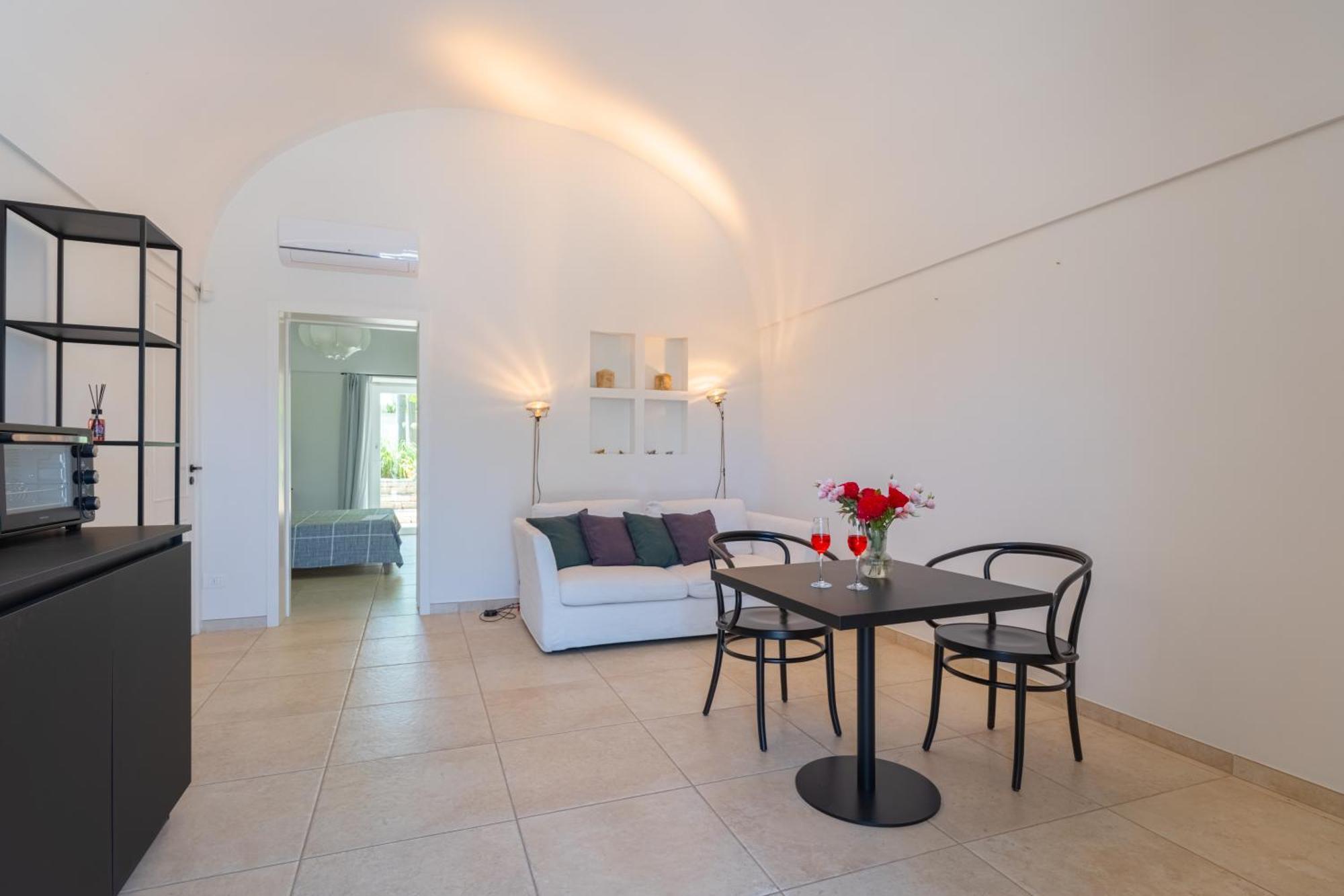 Pati Design Apartments - With Private Patio Or Terrace And Swimming Pool Monopoli Esterno foto