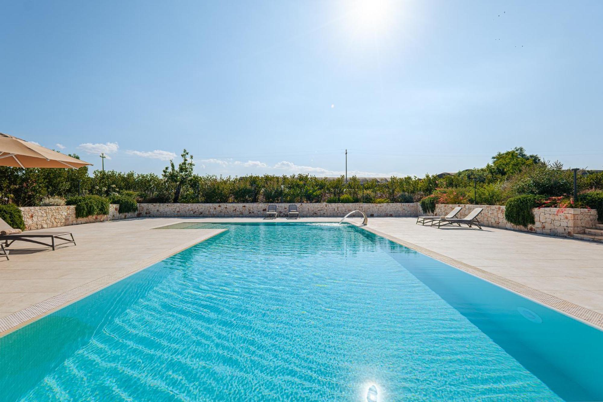 Pati Design Apartments - With Private Patio Or Terrace And Swimming Pool Monopoli Esterno foto